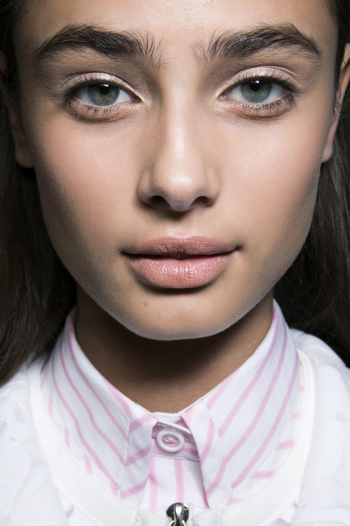 eyebrow-wax-what-to-know-before-you-go-stylecaster