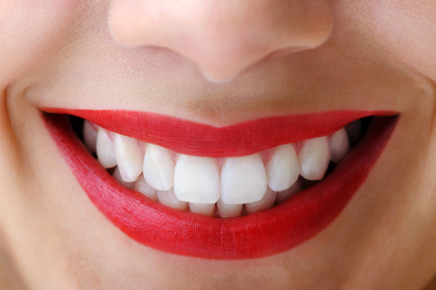 istock 000019355835small DIY Your Own Teeth Whitening Solution