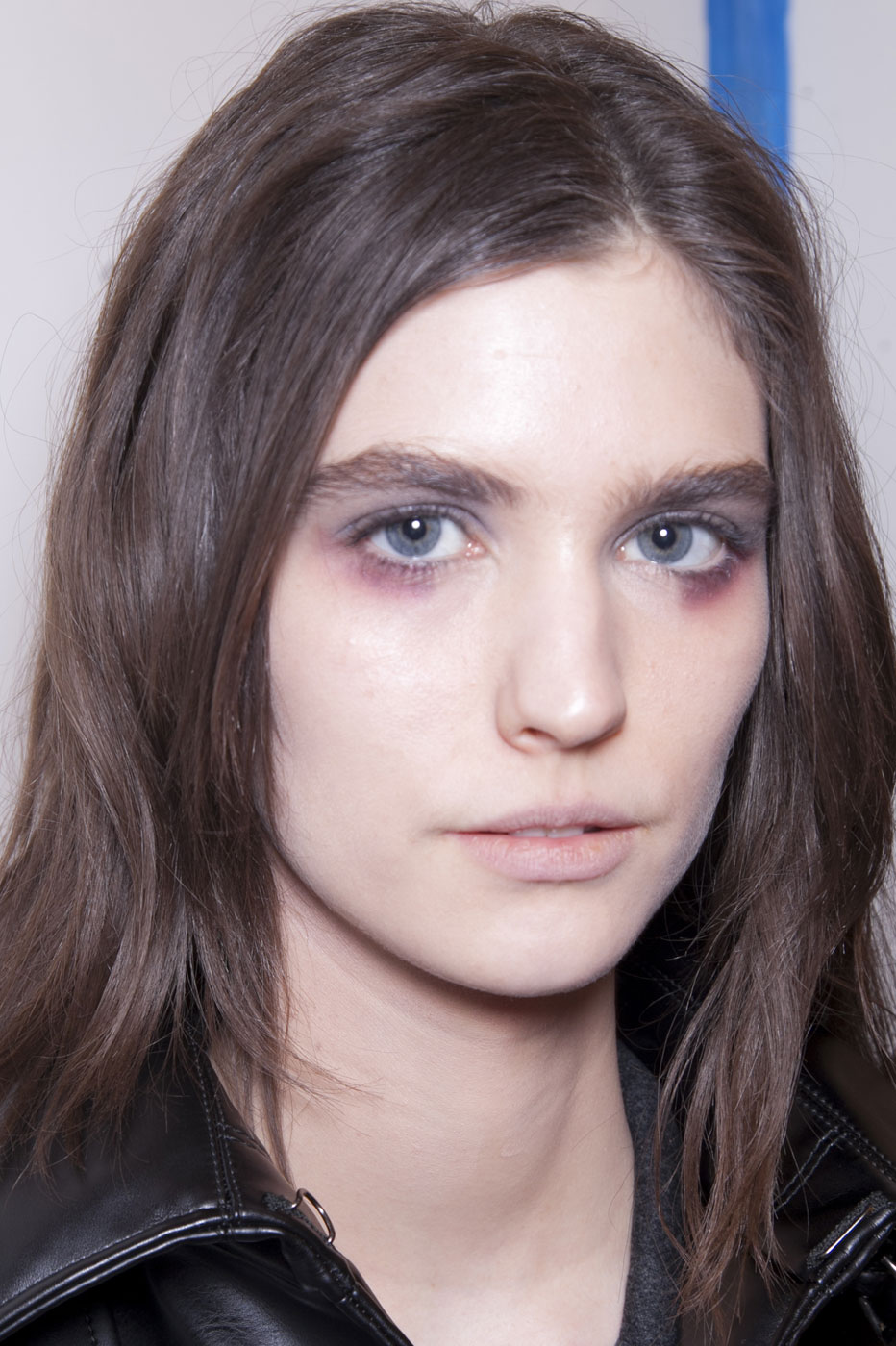 Runway Makeup Inspiration: Two-Toned Eyeshadow