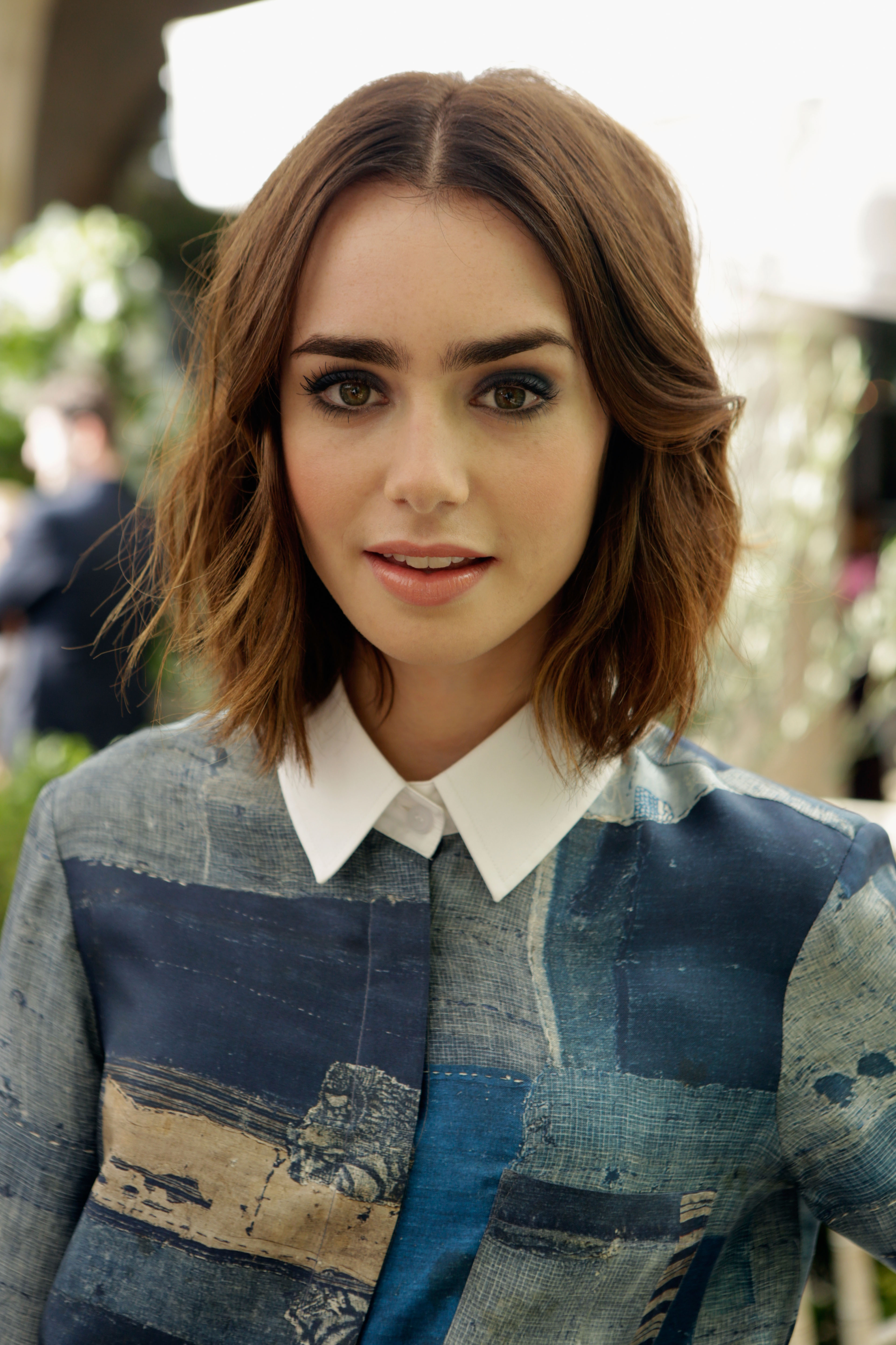 Lily Collins’ Effortless Hairstyle How To | StyleCaster