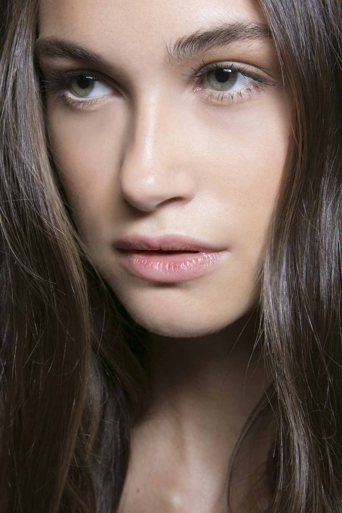 8 Ways to Get Natural Looking Makeup | StyleCaster
