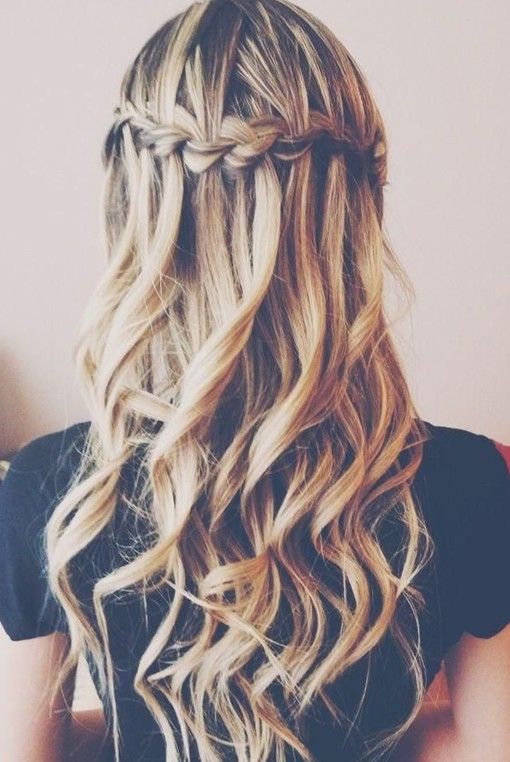 wedding hairstyle half up